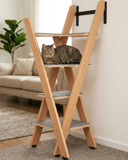 Graiy Leaning Beech Ladder Cat Tree 140 cm Natural - Lifestyle view